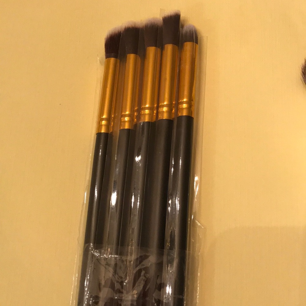 Makeup Brushes